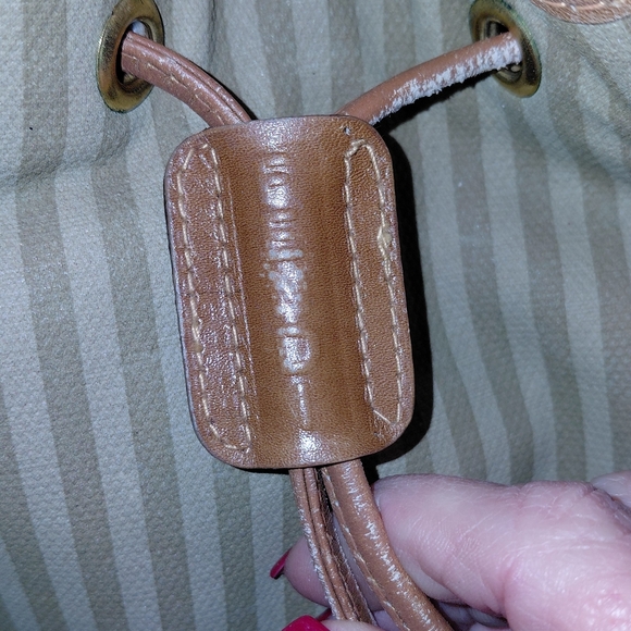 Fendi Vtg Penguin Striped Canvas Bucket Drawstring Crossbody Bag - Picture 6 of 17